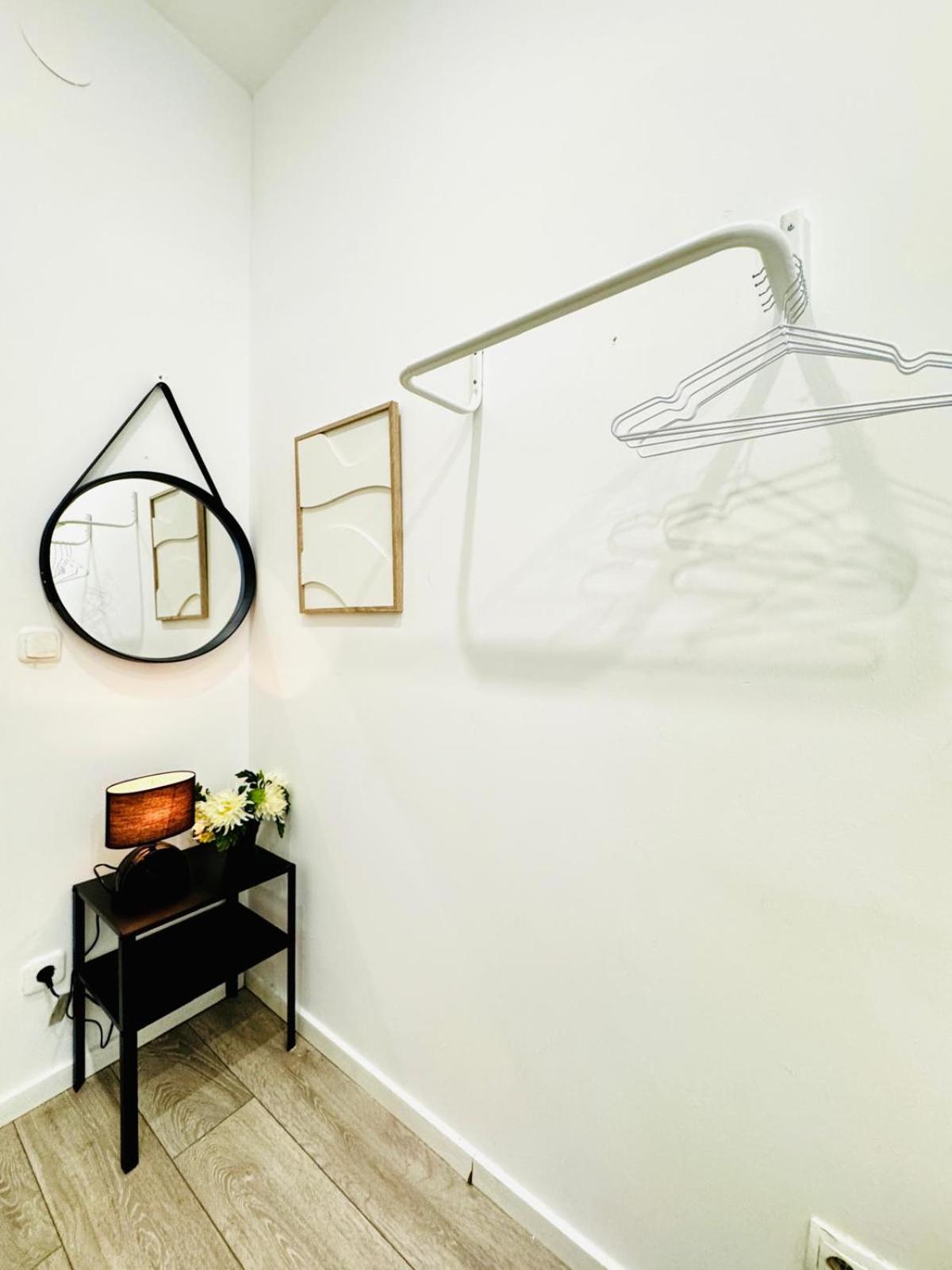 Appartamento Elegant & 5br Shared In *